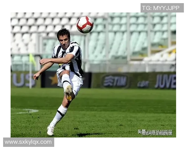 近三年退役的足球巨星回顾：他们的荣耀与未来新篇章